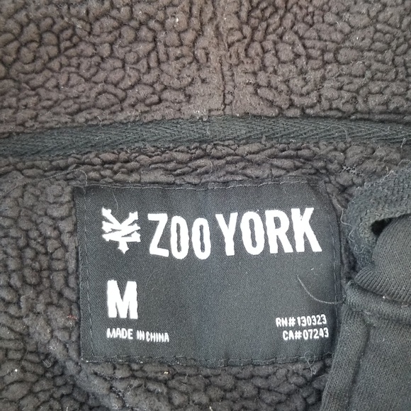 Zoo York insulated hoodie - Picture 2 of 2
